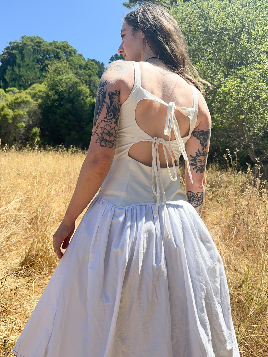 white n' red drop waist midi