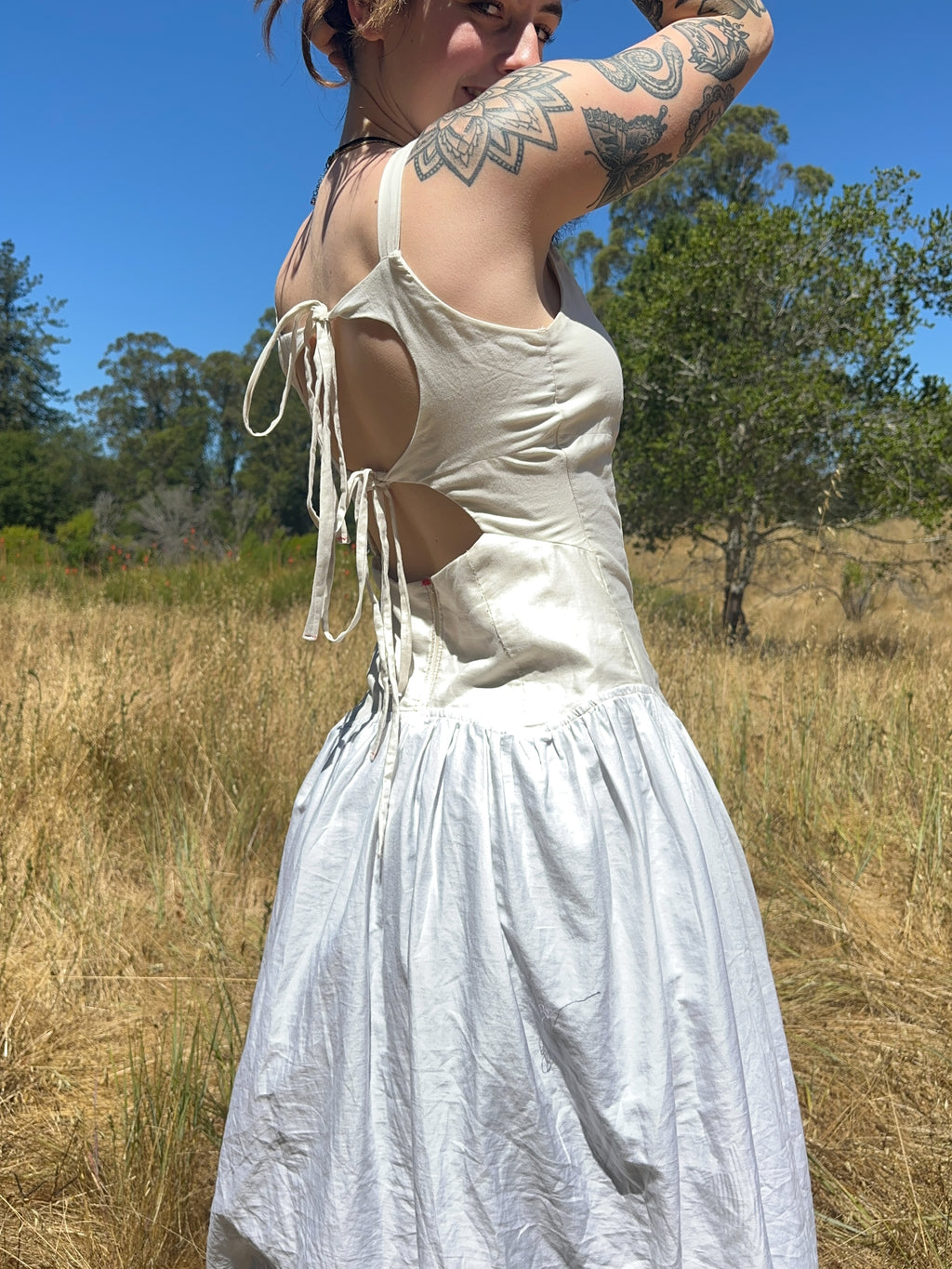 white n' red drop waist midi